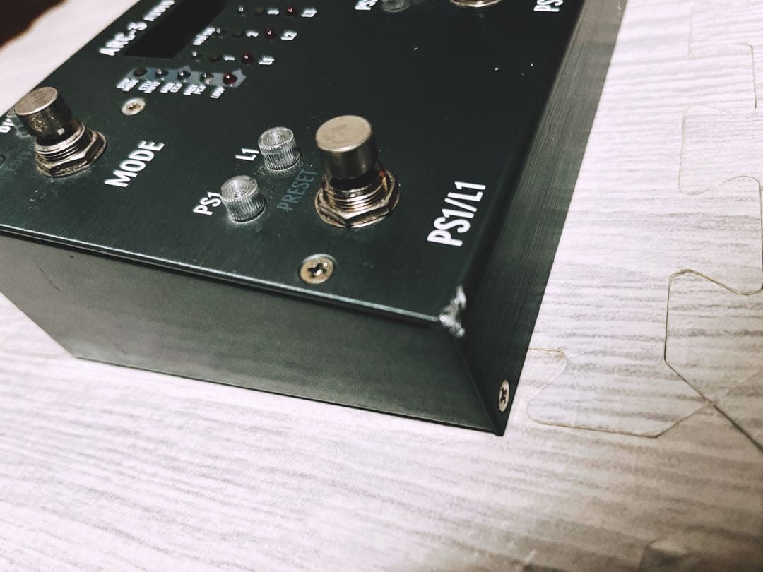 Free The Tone ARC-3 プログラマブルスイッチャー