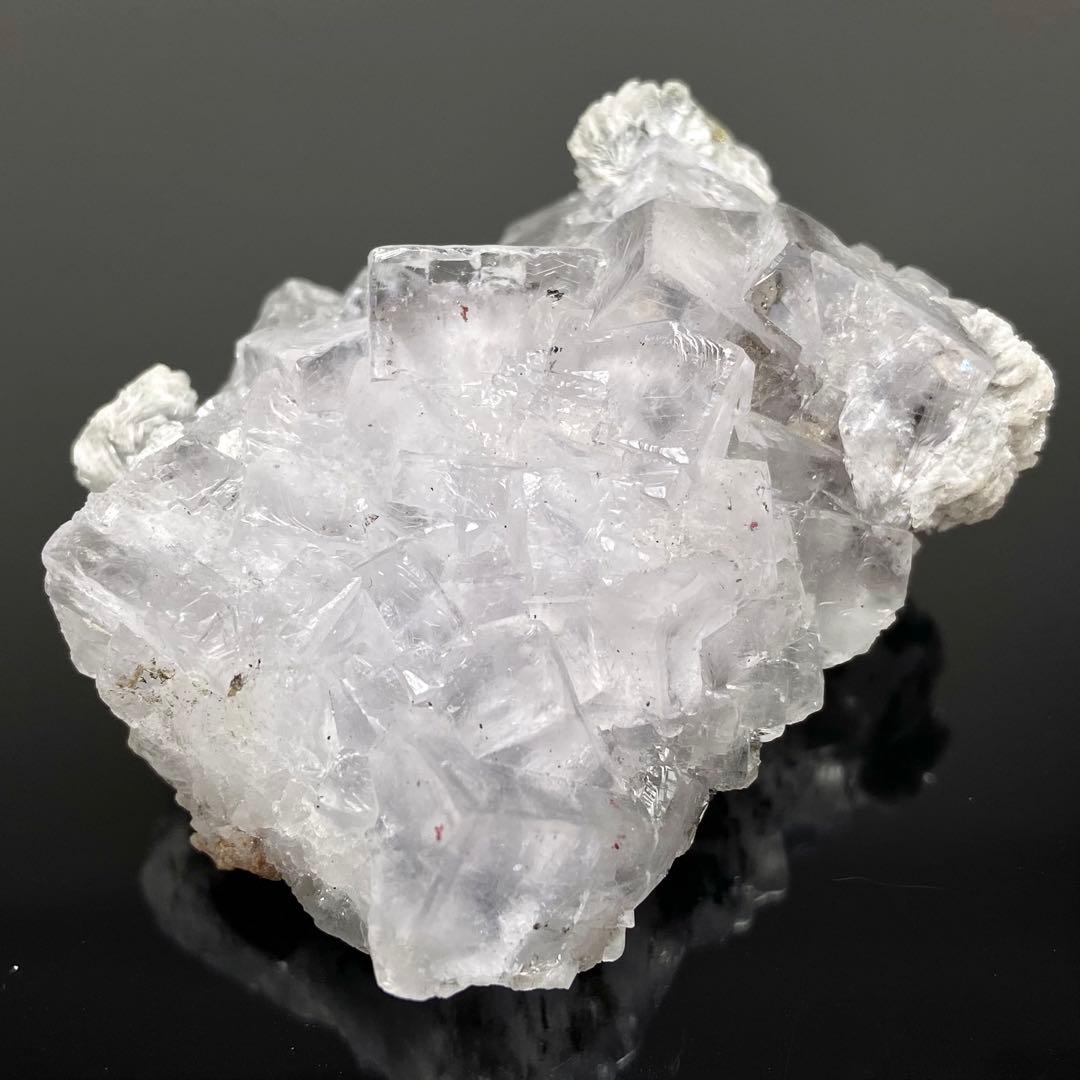 フローライト　辰砂入り　エミリオ鉱山　スペイン　鉱物標本　原石　天然石　ストーン