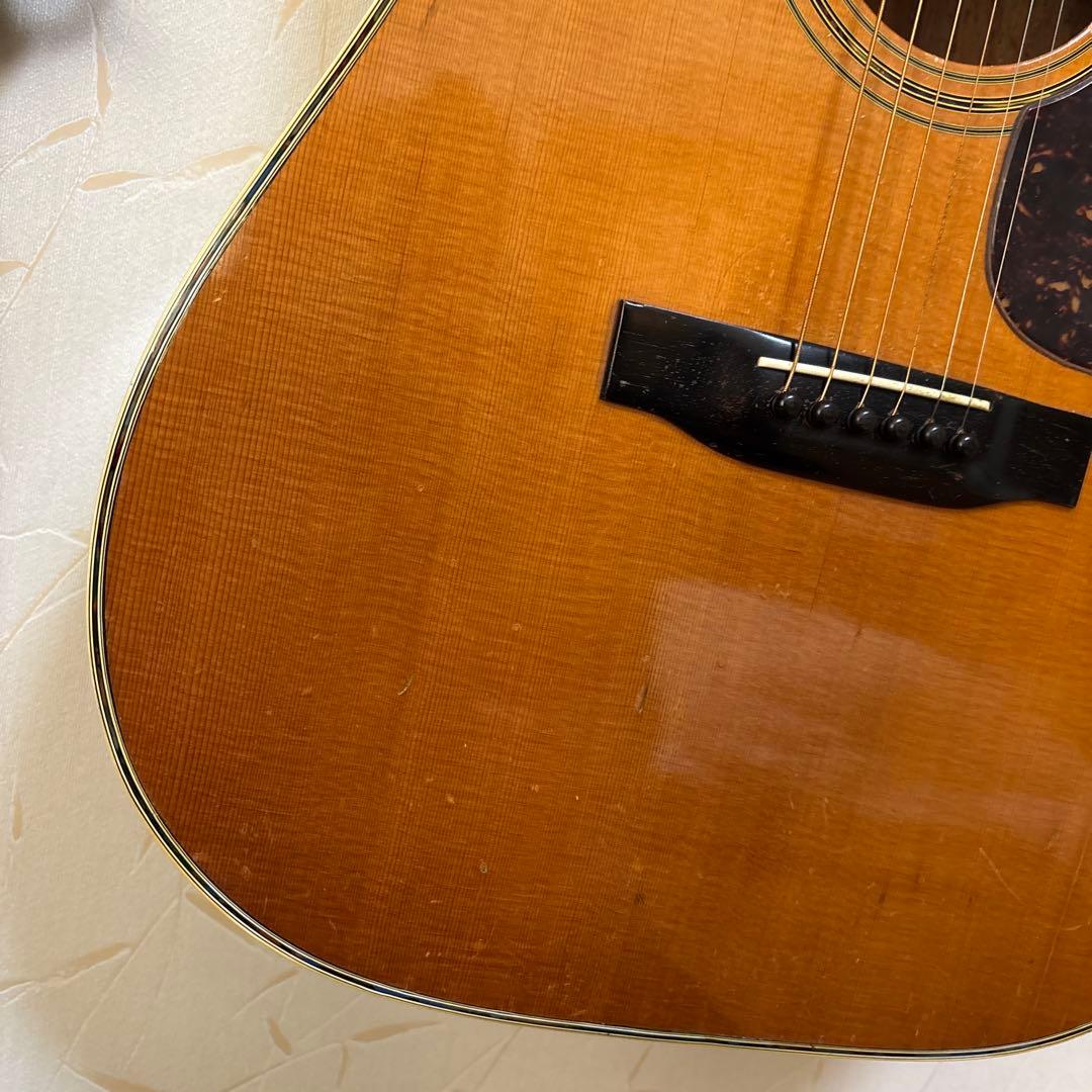 いい感じのMorris スペシャルW-50 とレア品アイバニーズPUと教則本