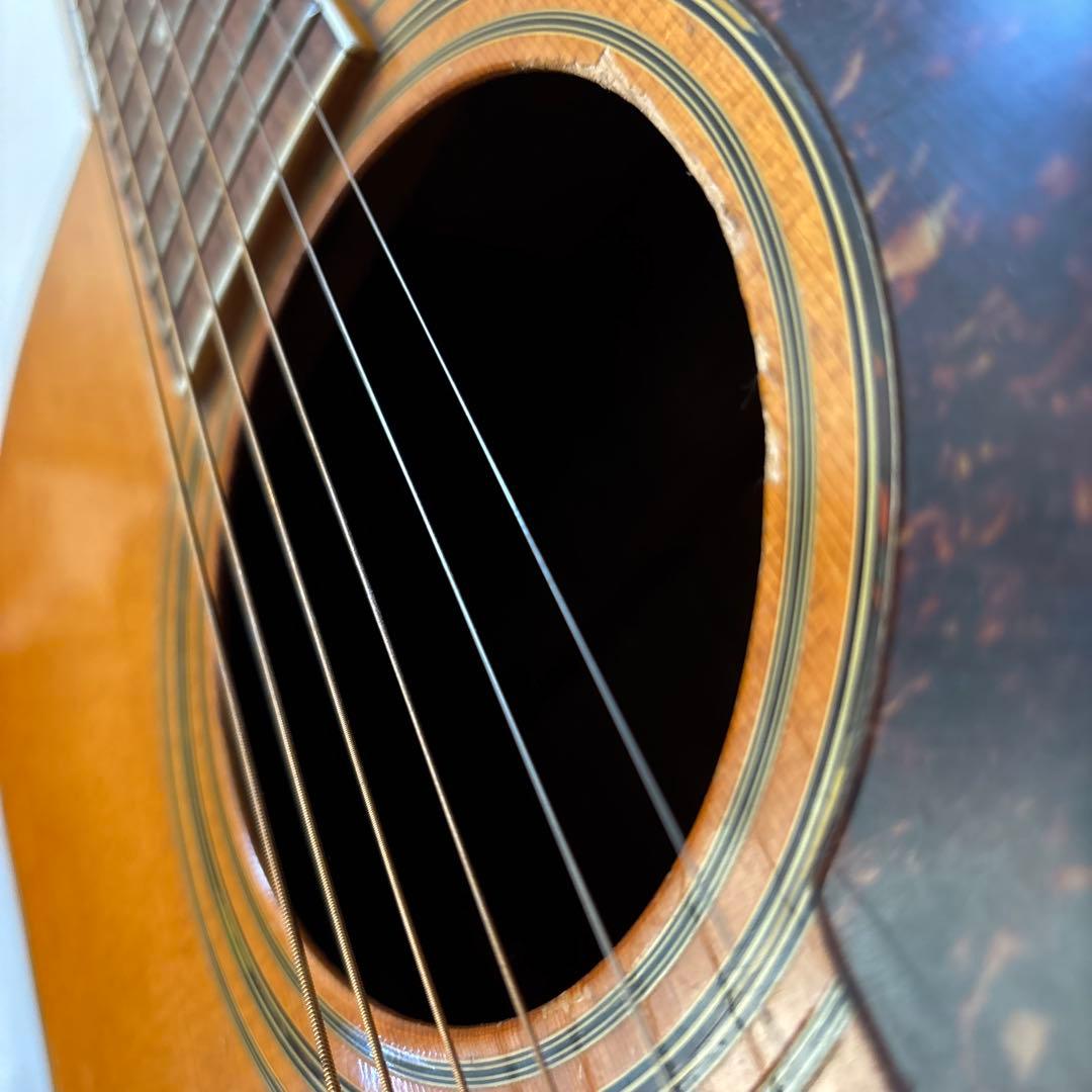 いい感じのMorris スペシャルW-50 とレア品アイバニーズPUと教則本