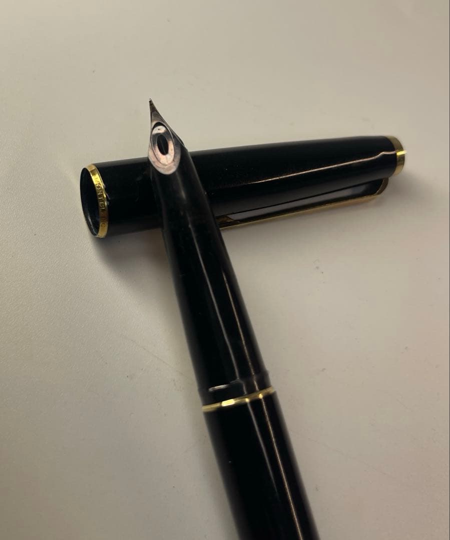 MONTBLANC (モンブラン)万年筆　585