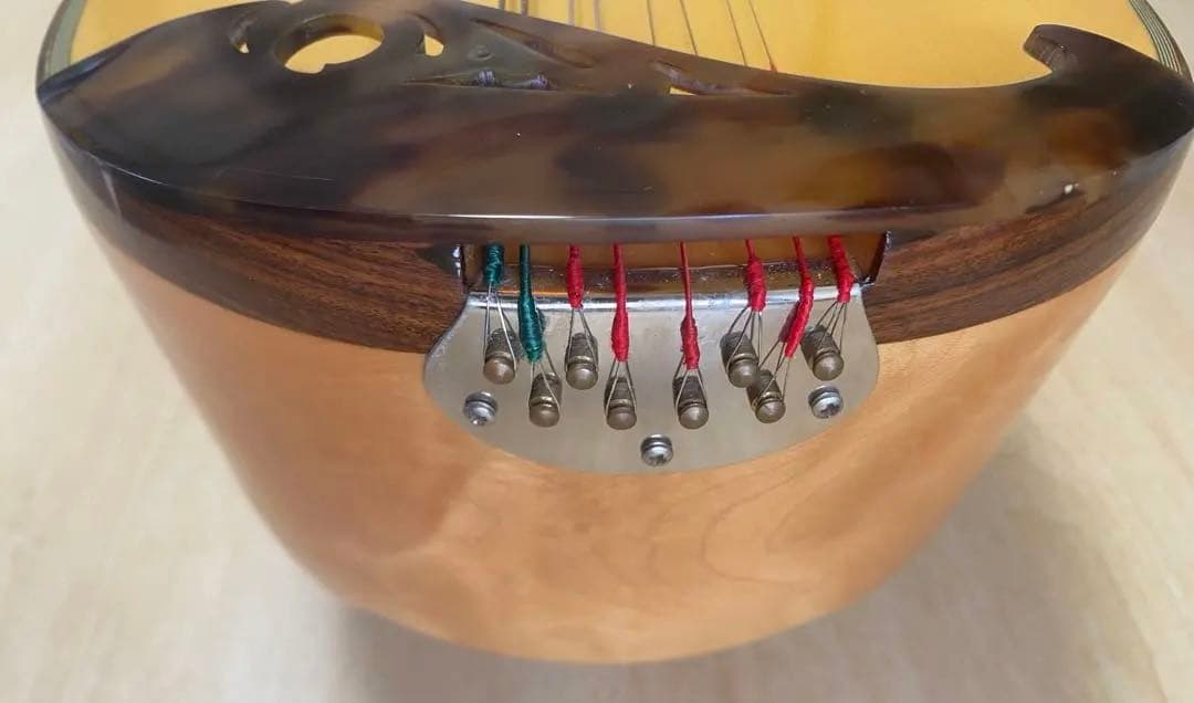 お値下げ中　カラーチェCalace マンドリン　クラシコBClassicoB