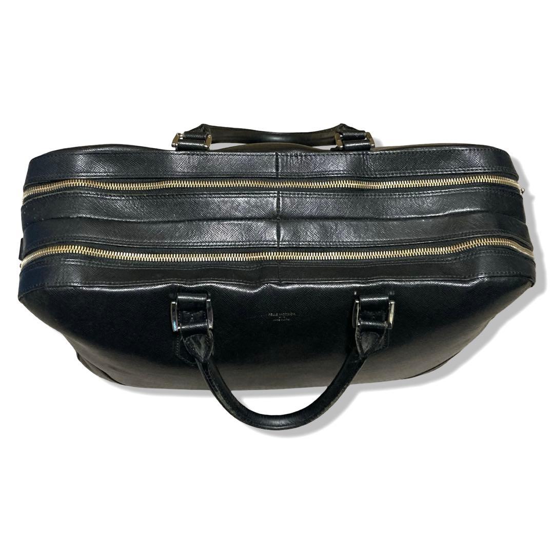 ペッレモルビダ　ビジネスバッグ　キャピターノ　2層　A4収納可　レザー　ブラック