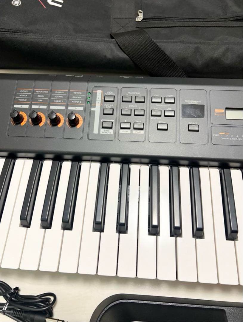 YAMAHA シンセサイザー　mx61 フットペダル　ケース　付き