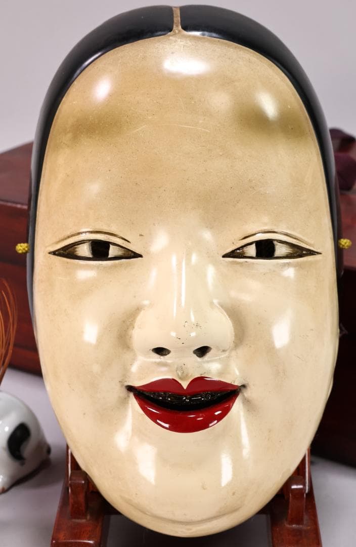 時代 古面　木彫彩色能面「小面」縦21cm　女面 お歯黒 能楽面　BK127