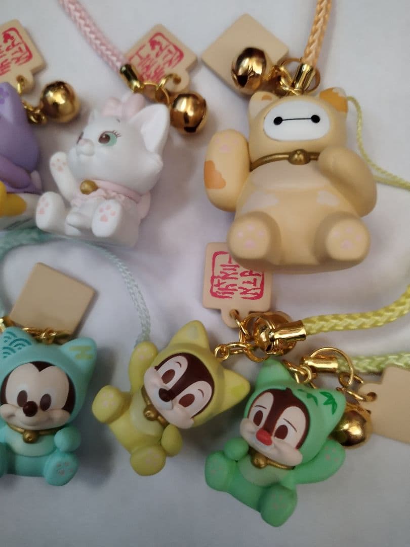 ディズニーストア　シークレットストラップ　迎春コレクション　招き猫　コンプリート