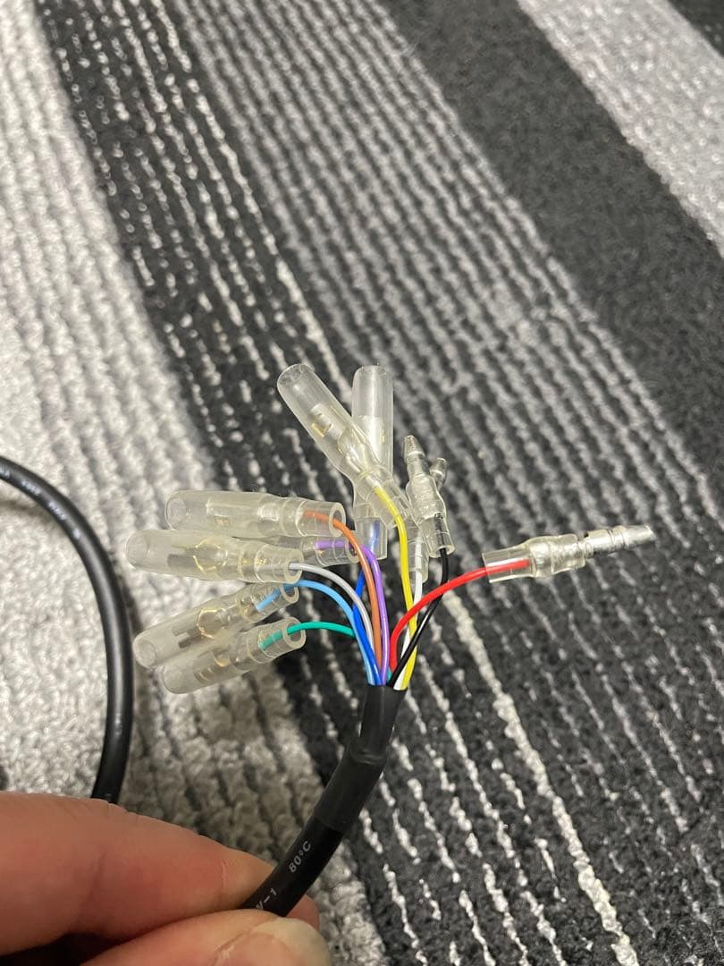 デイトナバイク スピードメーター 電気式 インジケーター付き電圧計 VELONA