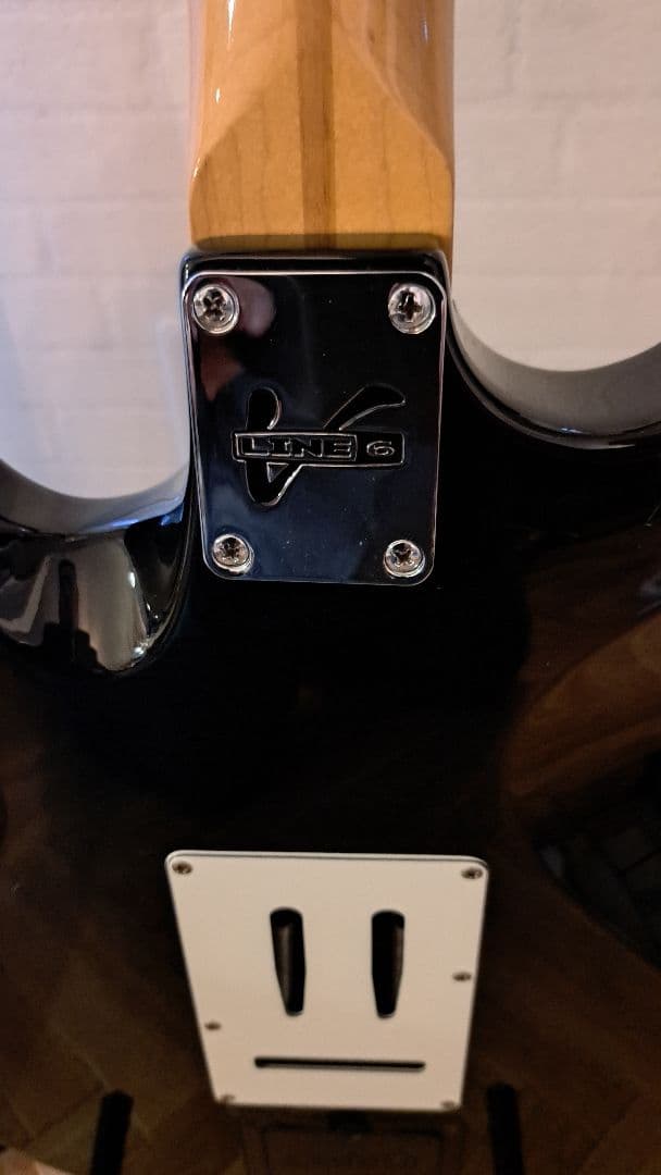 LINE6 Variax 600 バリアックス ライン6 モデリングギター