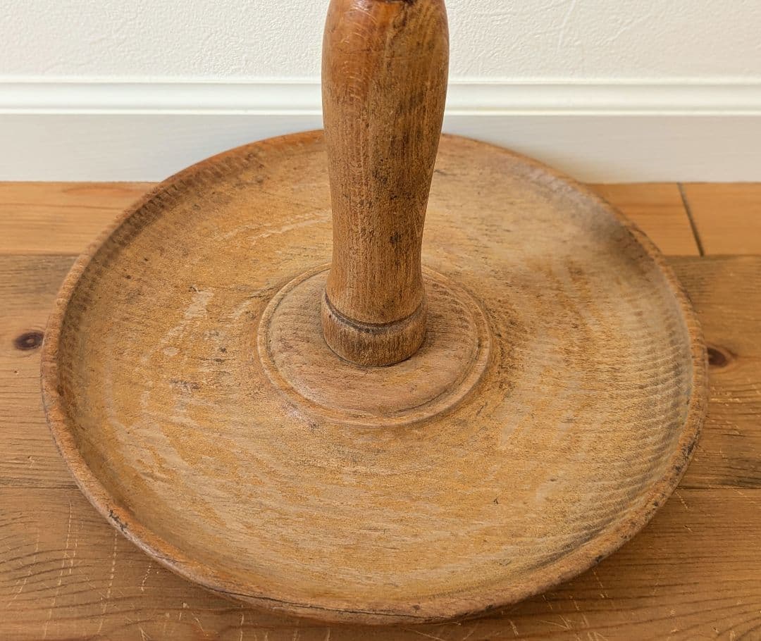 木目美しい趣ある燭台 約74cm ２台　天然木　antiques