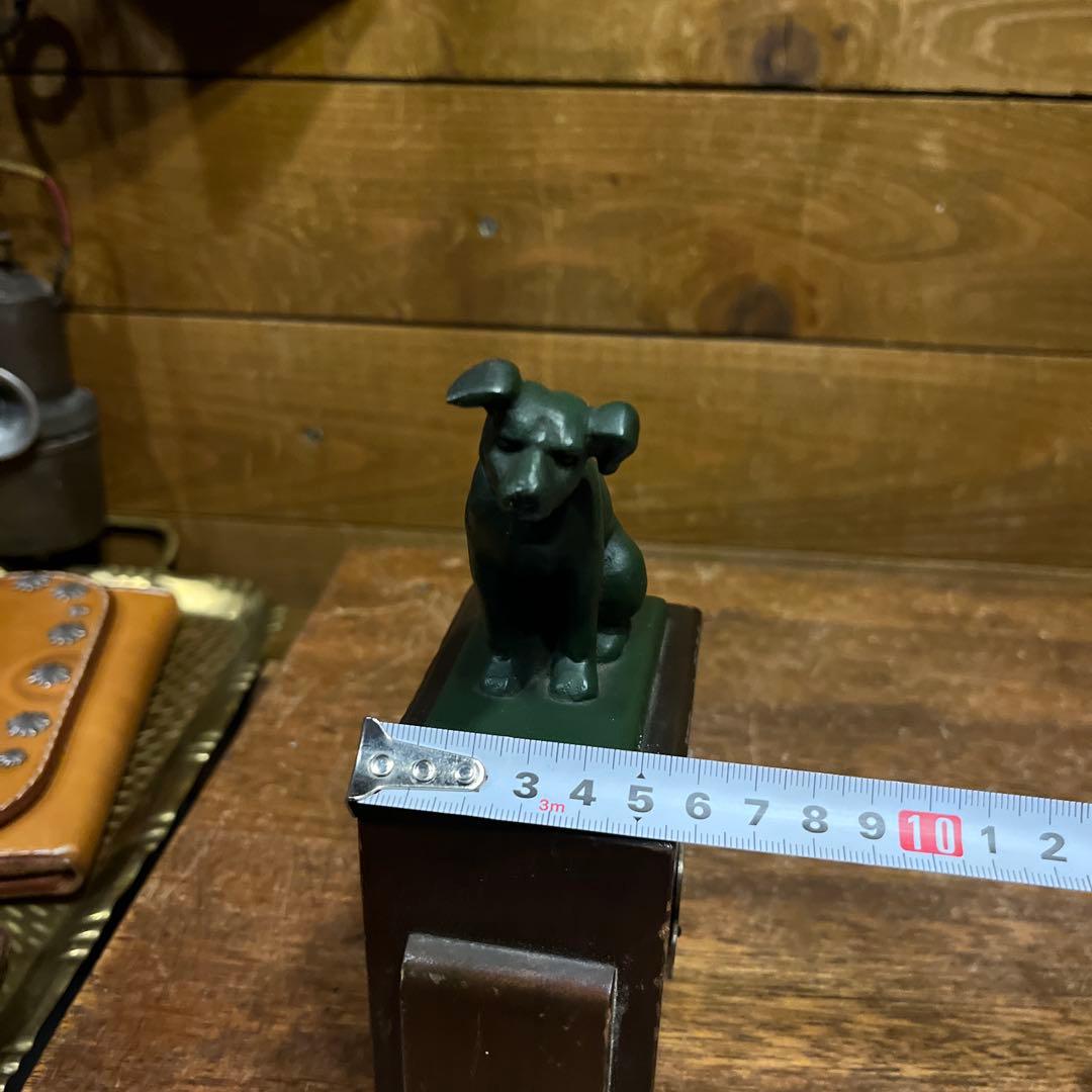 ヴィンテージブロンズ犬像 木製台座付き　Victor