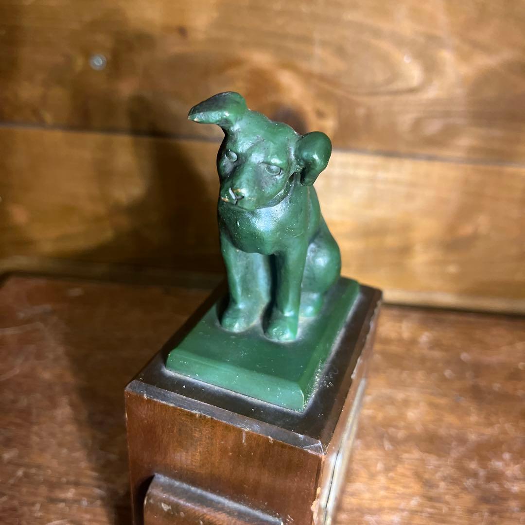 ヴィンテージブロンズ犬像 木製台座付き　Victor