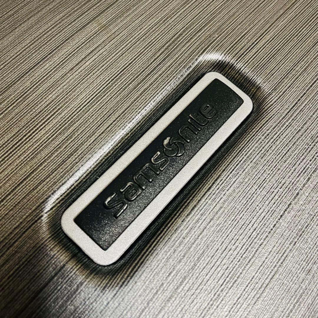 サムソナイト spinner スピナー 69 キャリーケース　4輪　TASロック