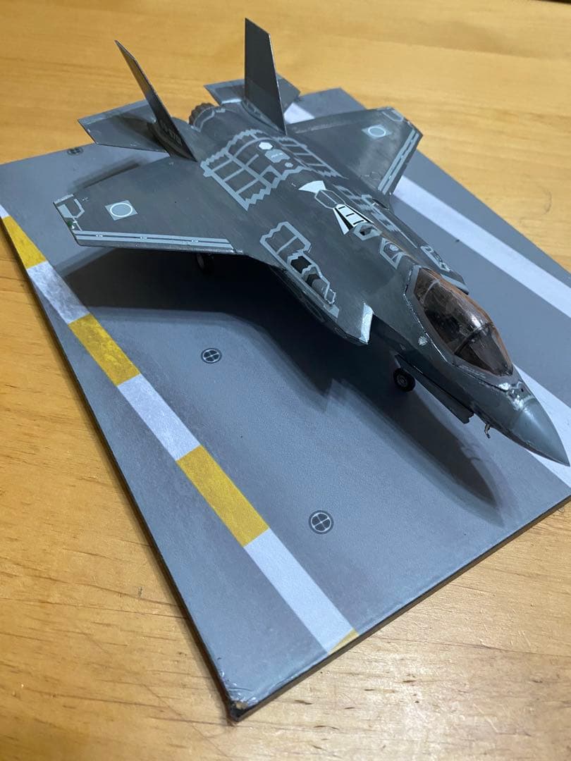 限定値下げ　1/72スケールF-35A 航空自衛隊初号機　完成品　プラモデル