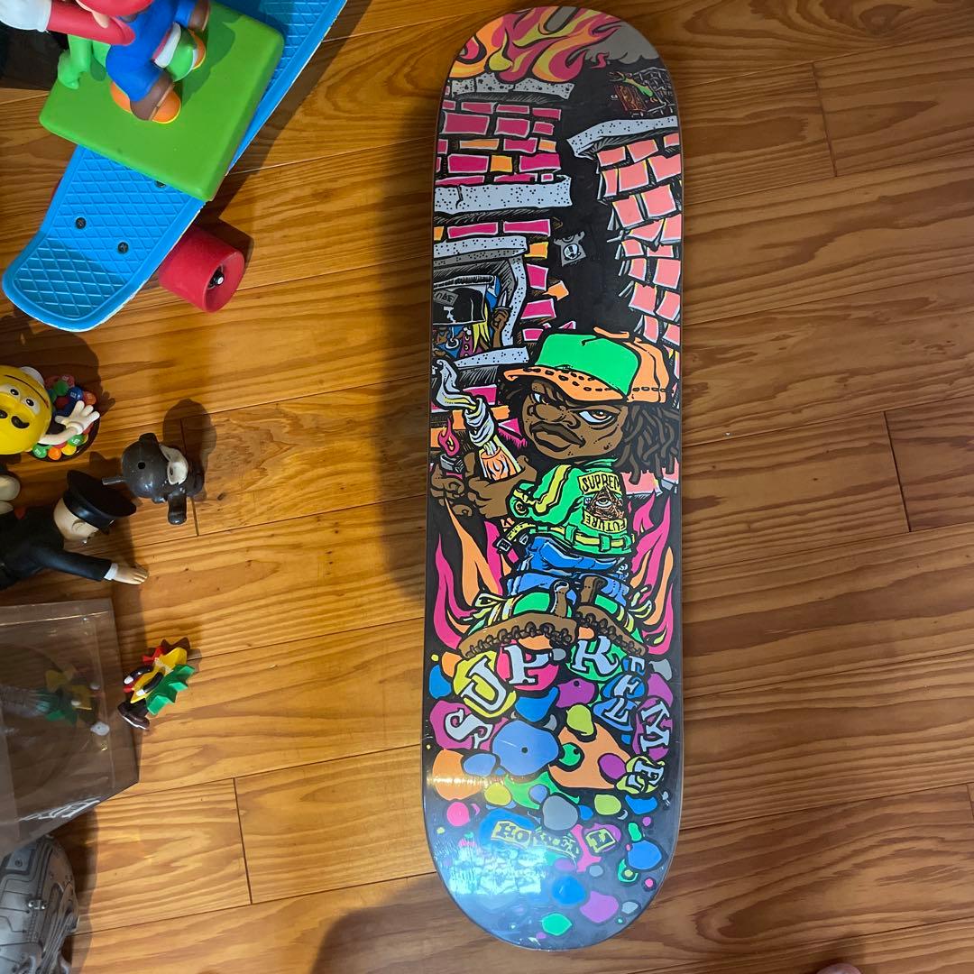 新品　SUPREME スケートボード デッキ