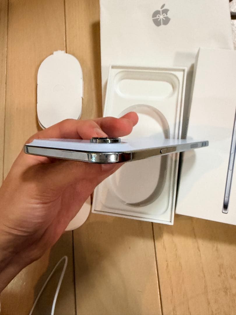 携帯電話本体 iPhone Air 512GB