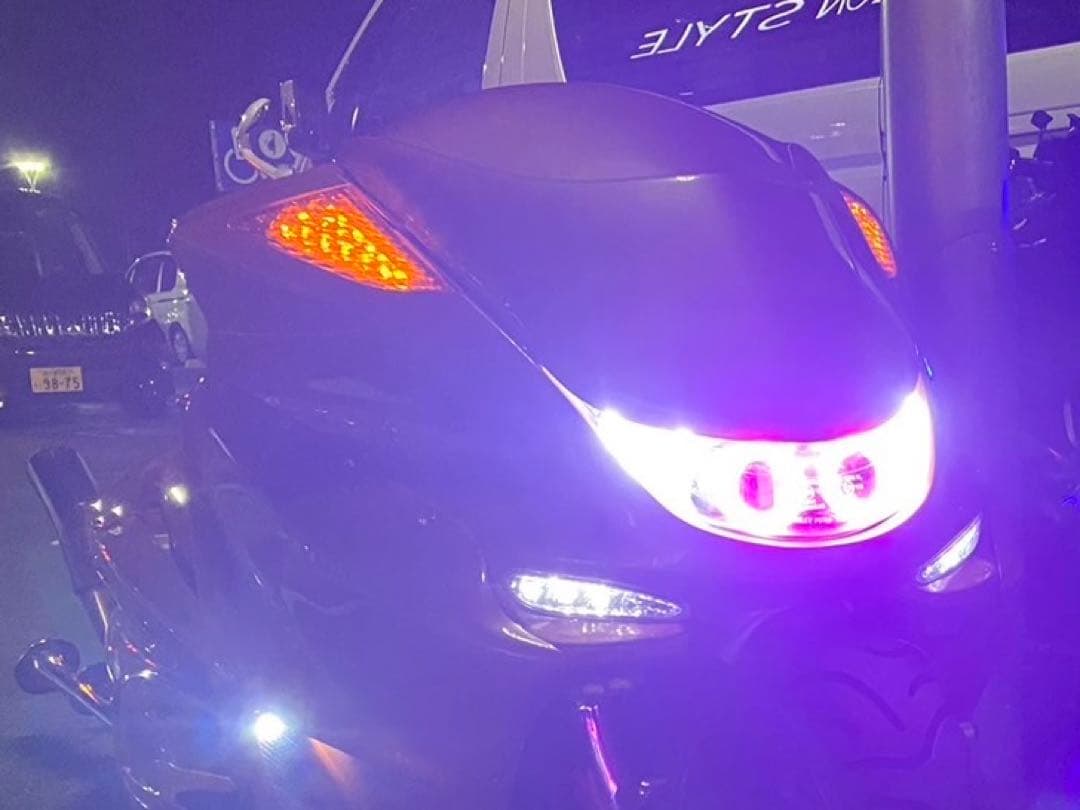 マジェスティ　sg03j ヘッドライト　LED リング　ワンオフ