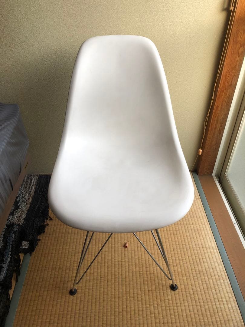 【正規品】ハーマンミラー　イームズ　シェルチェア　ホワイト