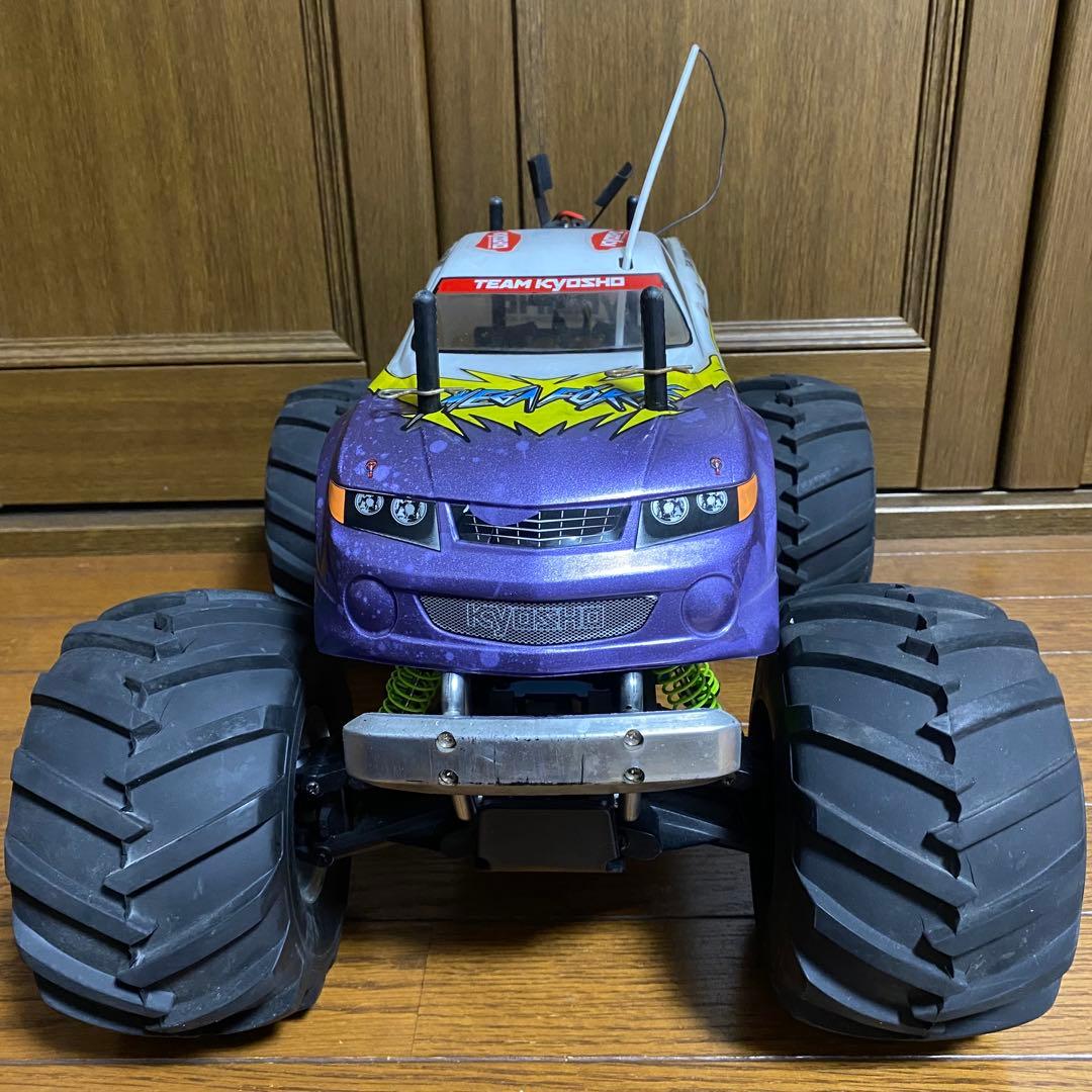 京商 KYOSHO メガフォース エンジンカー