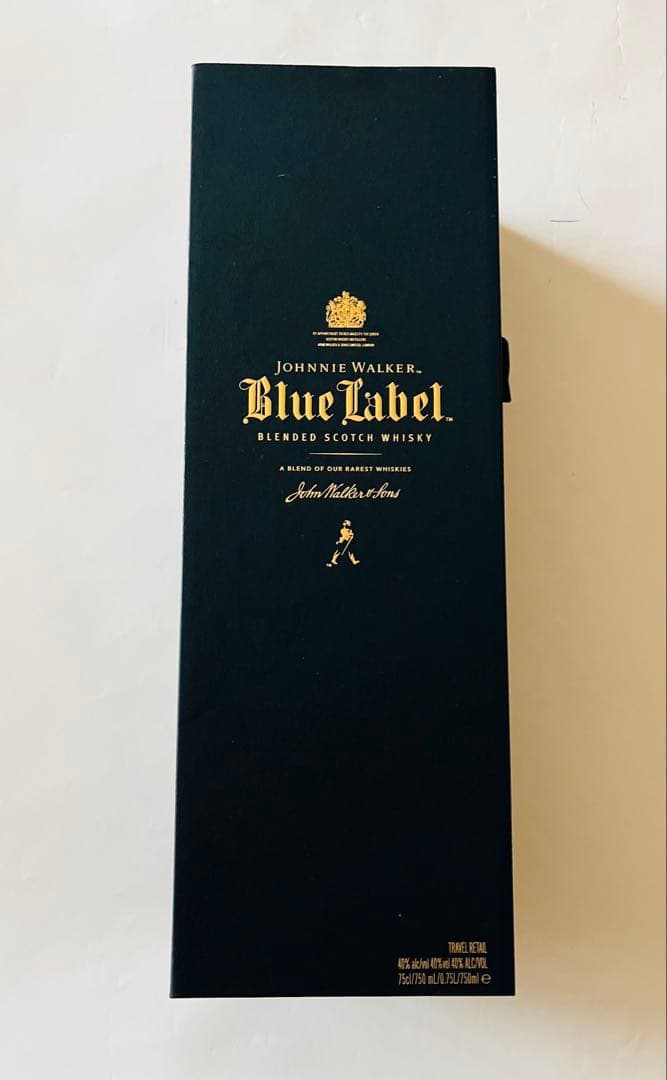 【新品・豪華箱入】ジョニーウォーカーブルーラベル 750mL 40%vol