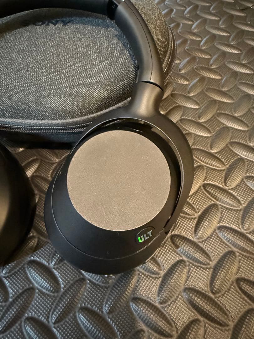 SONY ULTWEAR ワイヤレスヘッドホン　ブラック　WH-ULT900N