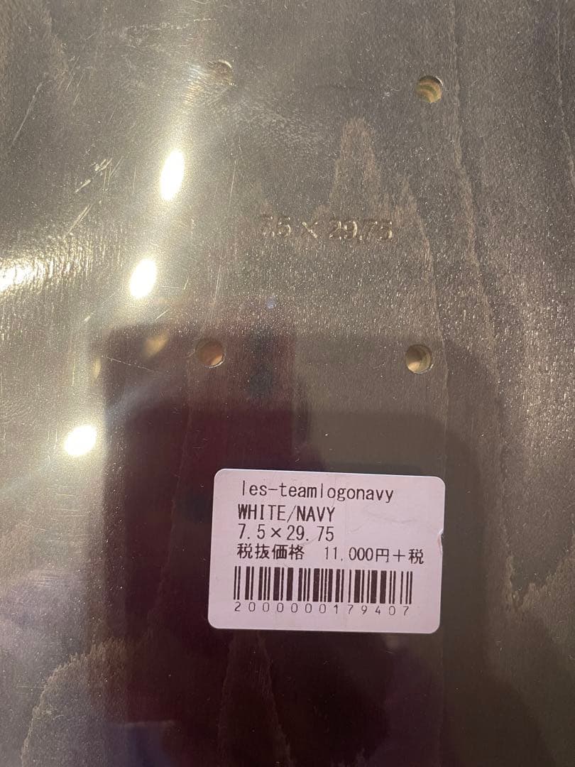 lesque skateboards デッキ　7.5ｘ29.75