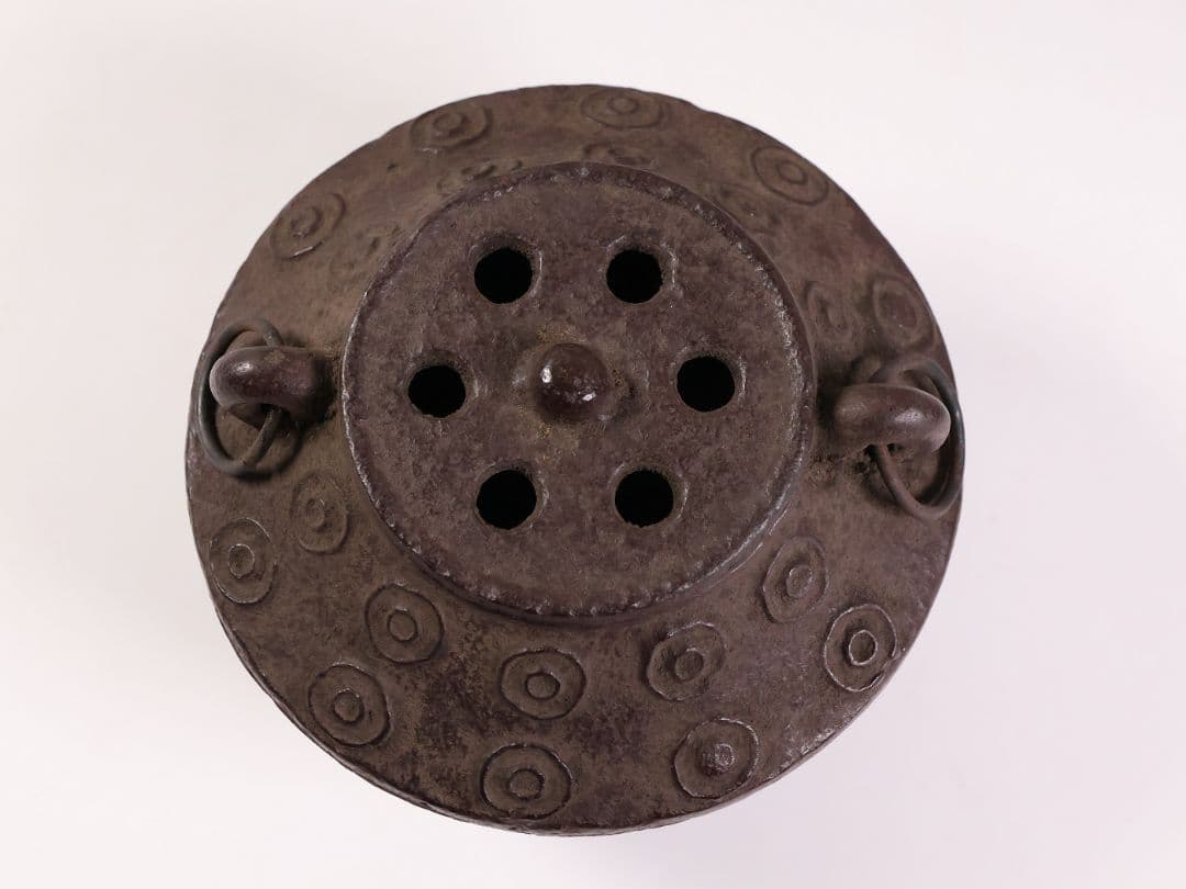 大國造 丸形香炉 三足 耳付 鉄製 共箱 香爐 時代【MB25】