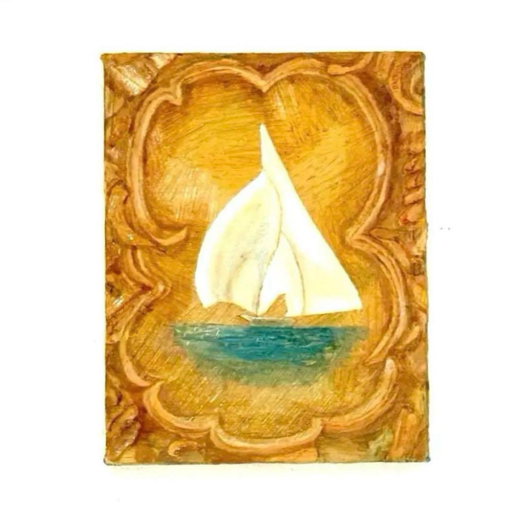 そのまま飾れるヨットの油絵　F0号　ベージュ　ゴールドカラー　白いヨット