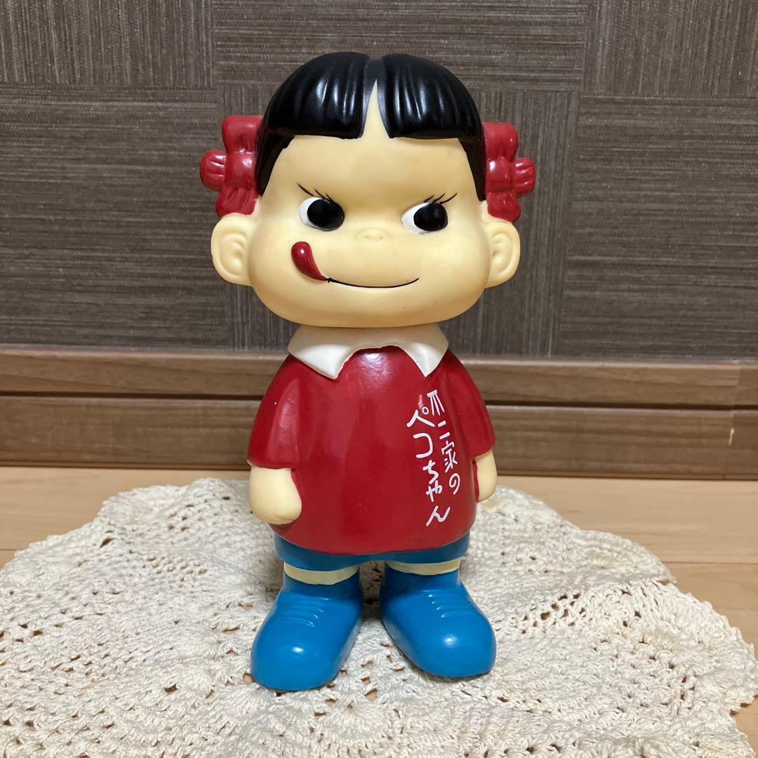 不二家 ペコちゃん 貯金箱　フィギュア