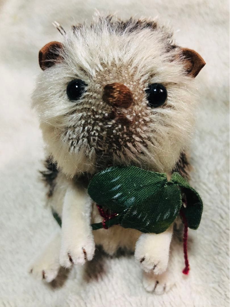 ゆぅ　ハリネズミ　ハンドメイド　作家様　ぬいぐるみ