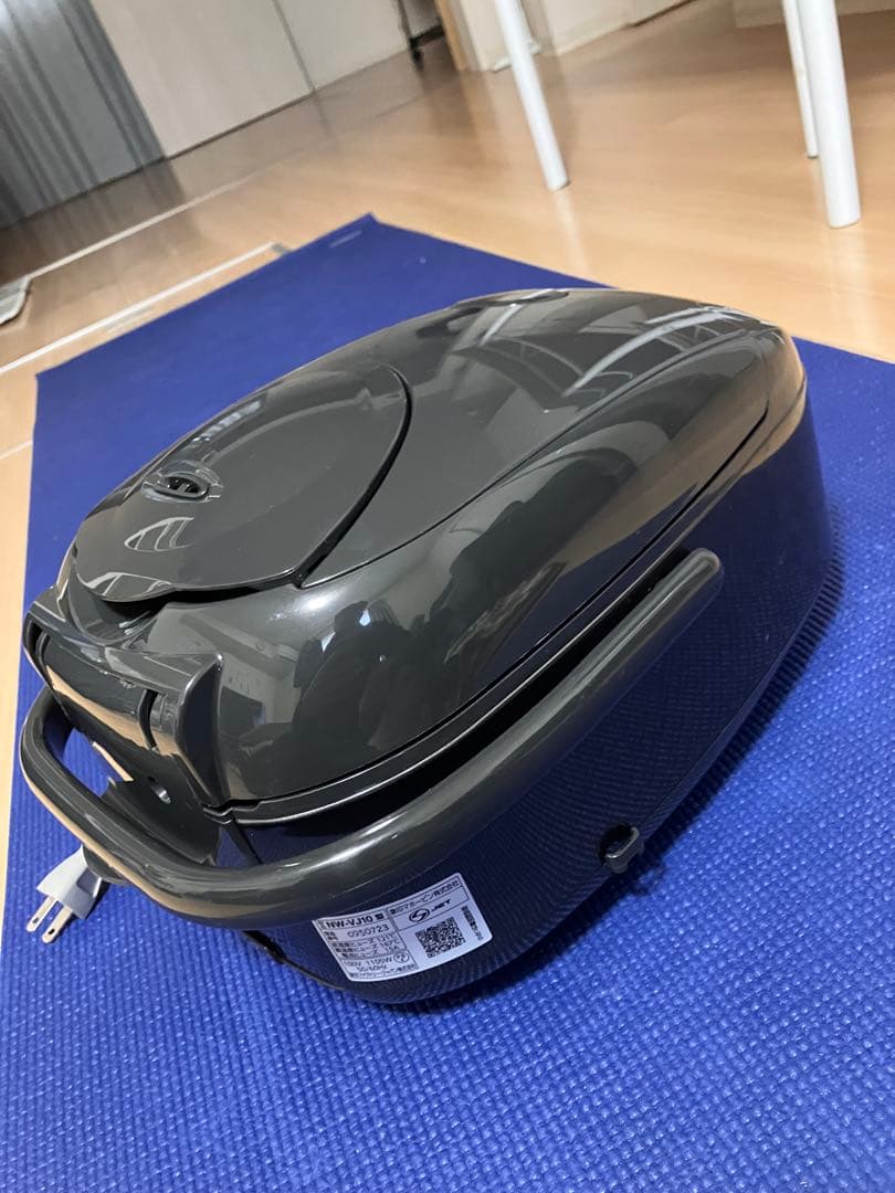 象印 IH炊飯器5.5号炊き！　NW-VJ10 2025年製