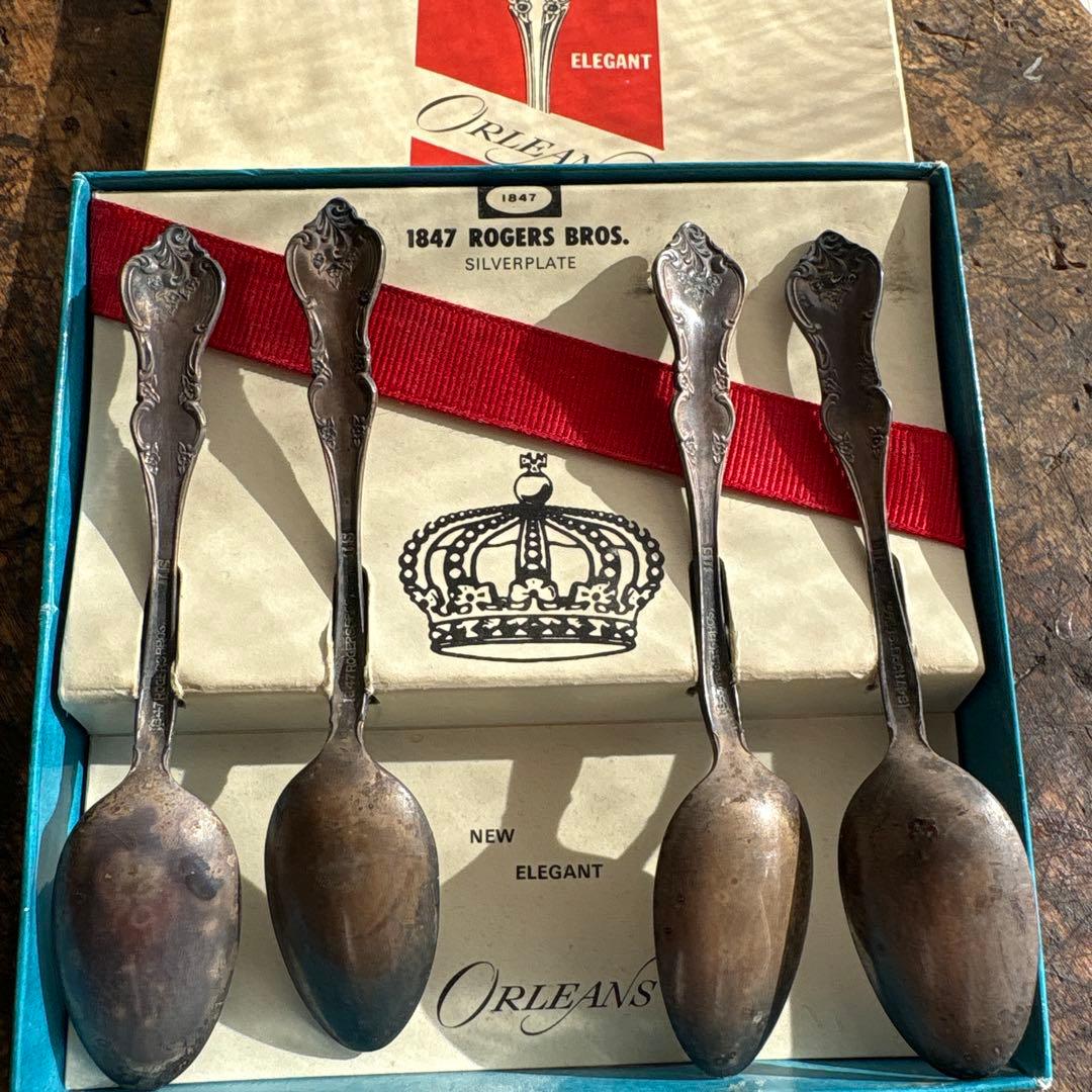 《1847 Rogers Bros. Orleans》シルバー スプーン セット