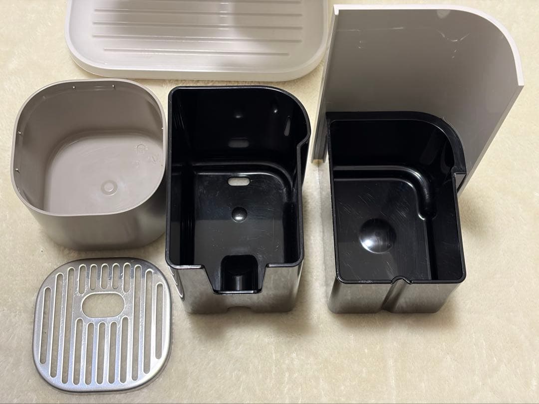 ネスプレッソ ラティシマワン F111-WH-W 2021年製