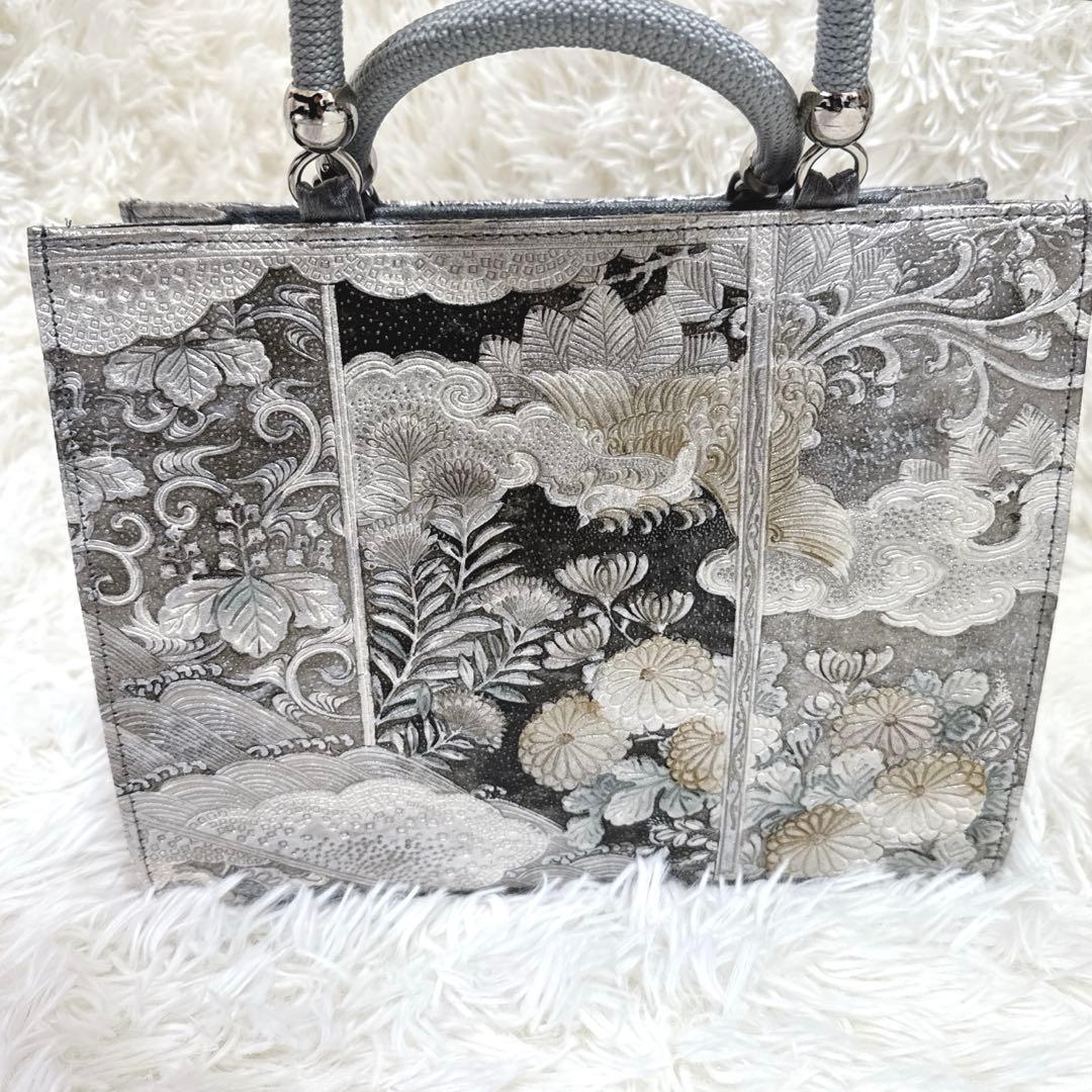 ◆エリス◆シルバー　和柄　和装　高級ハンドバッグ