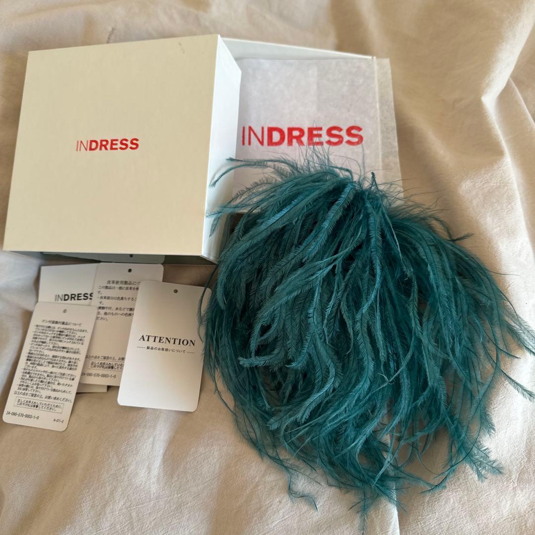 アパルトモン　INDRESS Ostrich feather broo