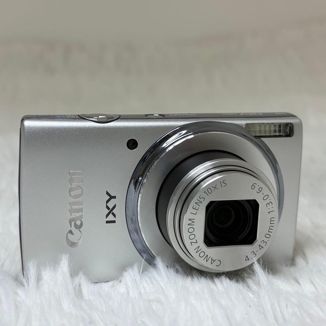 美品　Canon カメラ　IXY 140 PC2054 シルバー　コンデジ　可動
