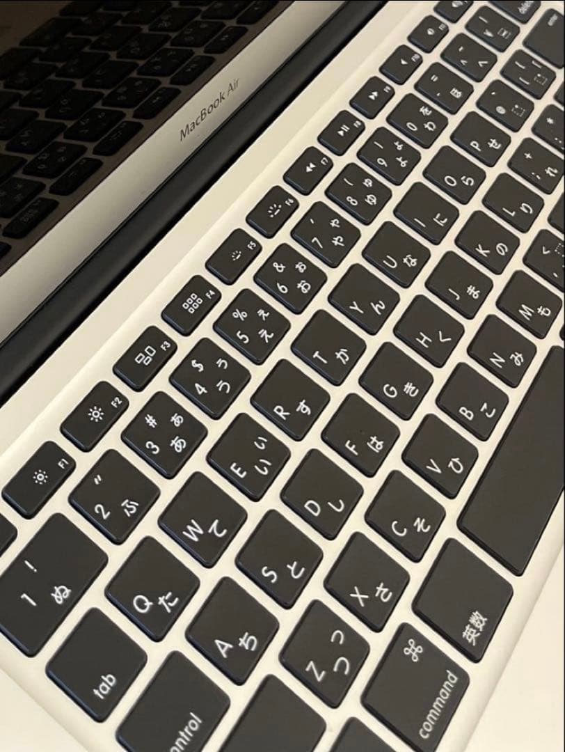 Apple MacBook Air シルバー201713インチ8GB128GB