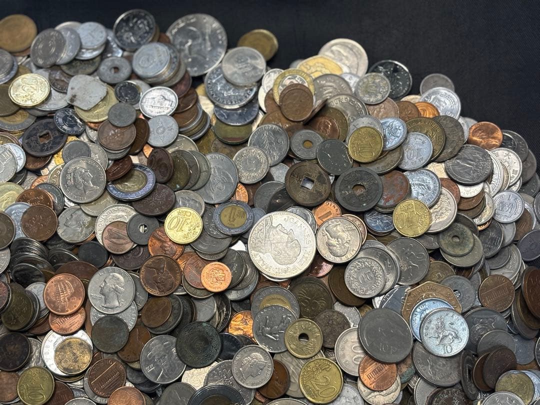 ジ*ン様 古銭　外国　メダル等　まとめて　約10キロ