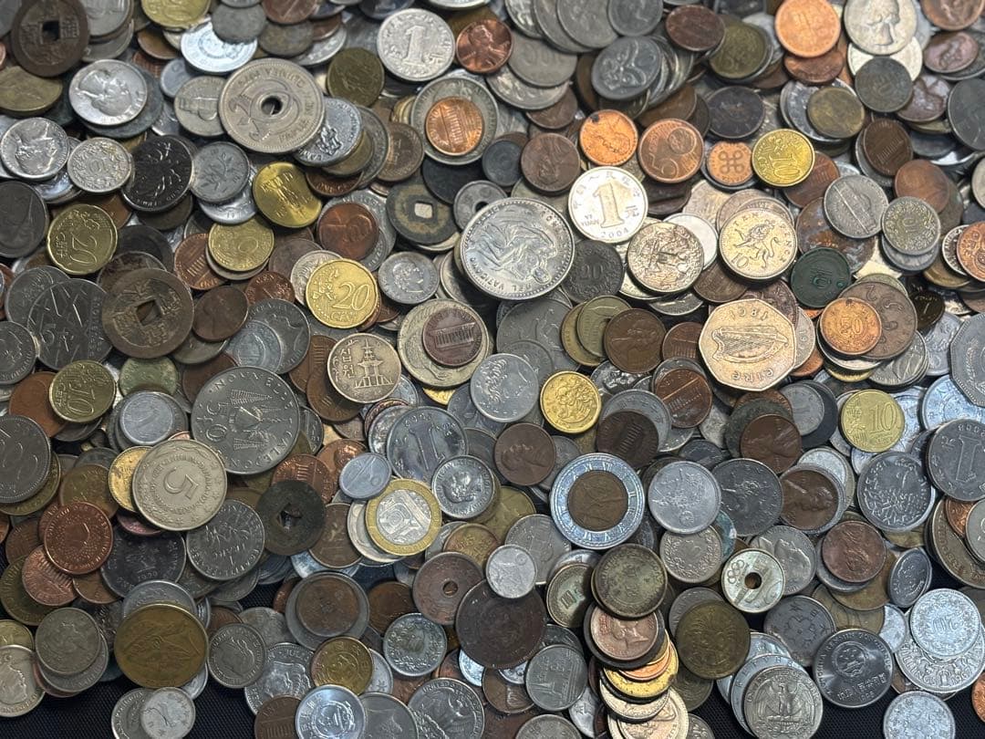 ジ*ン様 古銭　外国　メダル等　まとめて　約10キロ