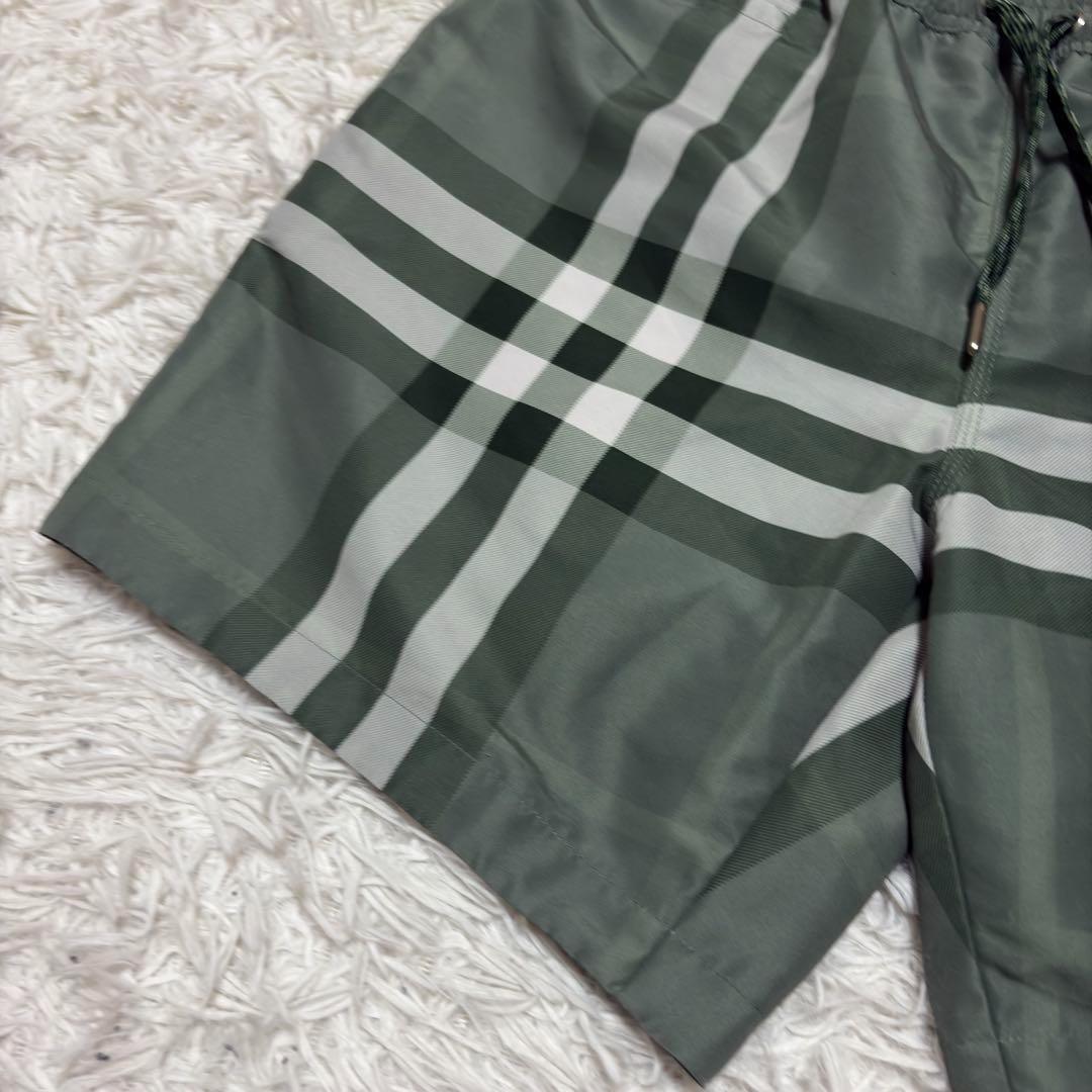 美品　BURBERRY メガチェック柄スイムショーツ 総柄水着　グリーン　M