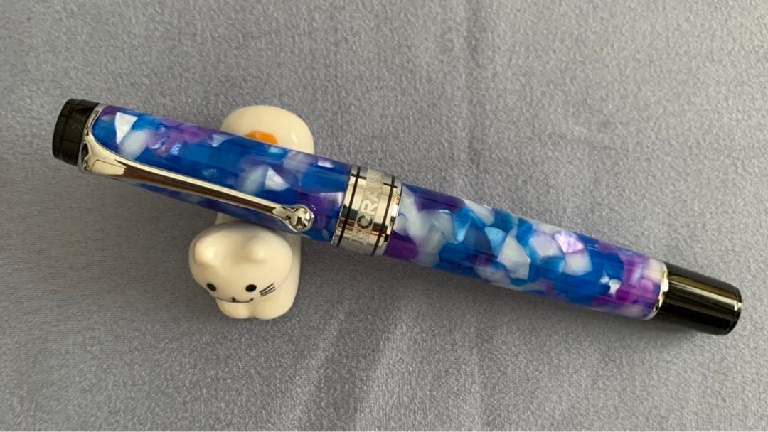 アウロラ万年筆カレイドスコーピオ