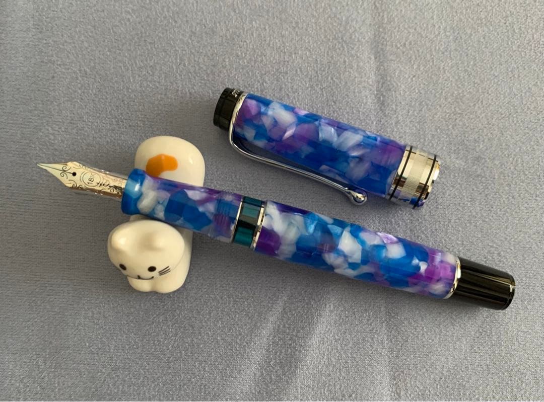 アウロラ万年筆カレイドスコーピオ