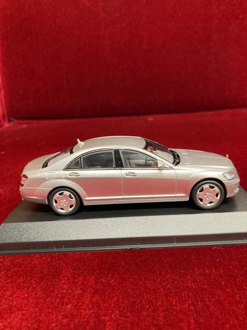 京商1/43ベンツS600