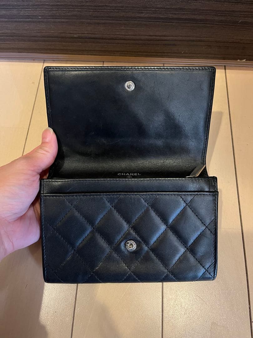 CHANEL カンボンライン　キルティング 二つ折り財布　ブラック