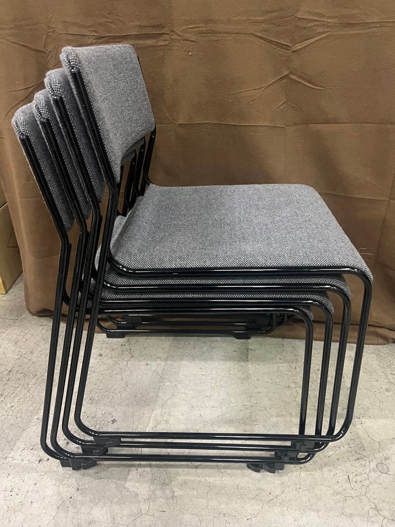 【4脚セット】　SEIARROWS スタッキングチェア　多目的チェア