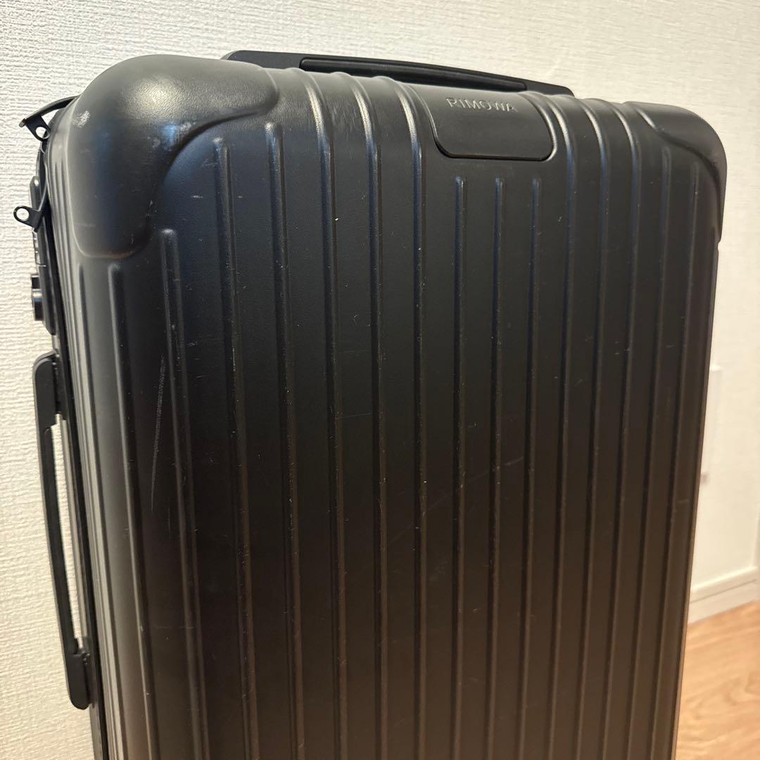 リモワ エッセンシャルキャビン マットブラック 36L