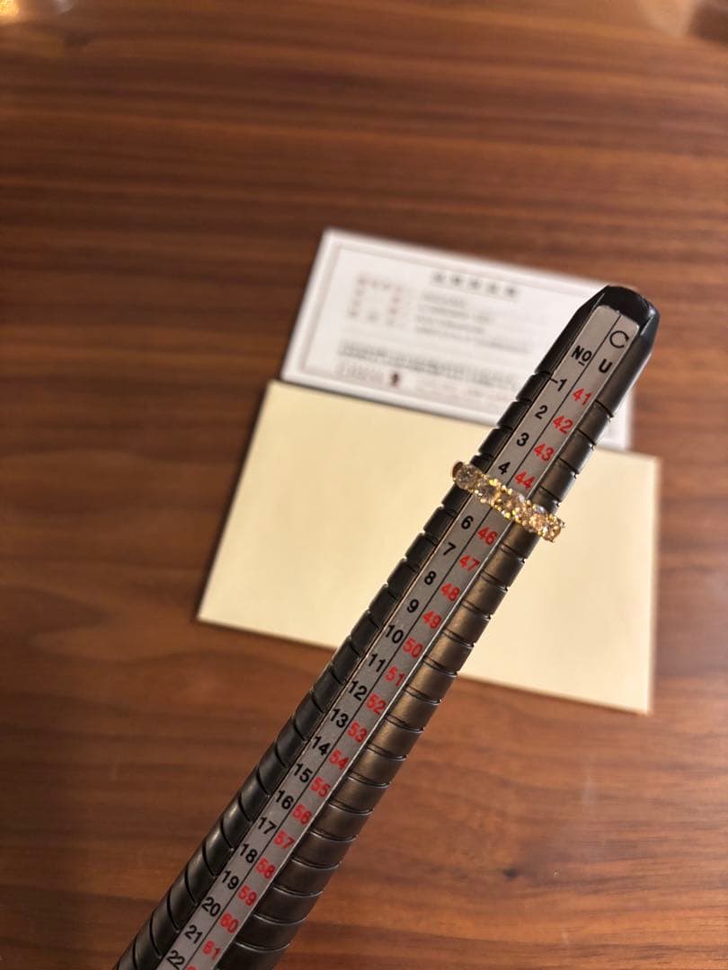 classic chess K18 0.9ct大粒ダイヤ ハーフエタニティリング