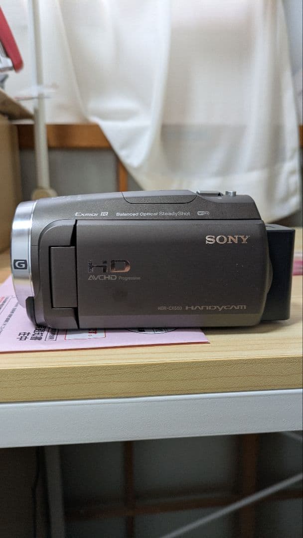 HDR-CX680　SONY HDYCAM グレー　三脚、バック付き　ほぼ新品