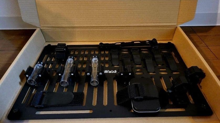 ●アーム付き●46～50L アルミコンテナ用 L サイズ　上蓋パネル　穴あけ対応