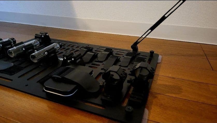 ●アーム付き●46～50L アルミコンテナ用 L サイズ　上蓋パネル　穴あけ対応