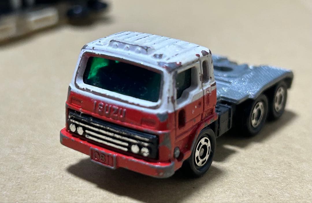 ロングトミカ いすゞ V12 ウイングルーフトレーラー ブルーチャイム
